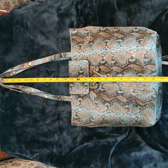 AIMEE KESTENBERG BLUE, BLK SNAKESKIN EMBOSSED LEATHER TOTE EUC - Picture 4 of 10